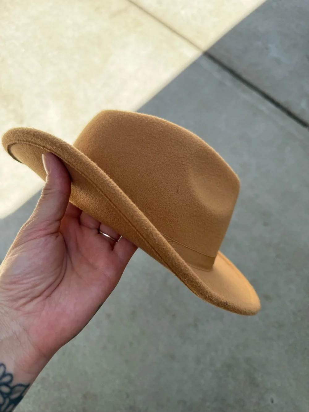 Toddler’s Classic Wide-Brim Felt Fedora Hat - Camel Brown